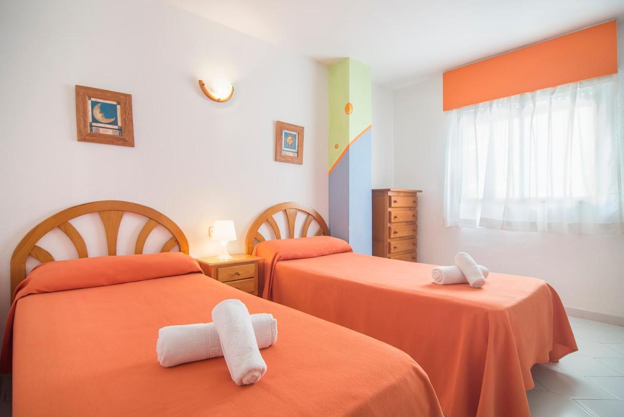 Apartamentos Paraiso Mar Calpe Esterno foto